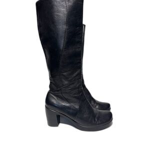 Dansko Knee High Boots Women's Size 39 / 8.5 Black Leather Comfort Fall Heel